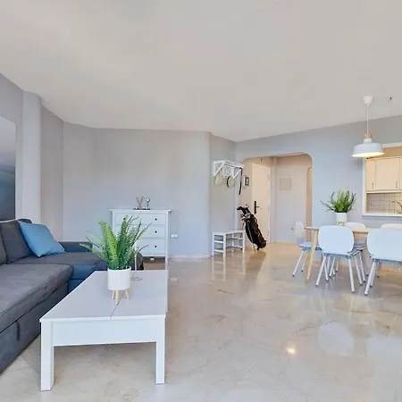 Luxury Apt. Mijas Golf - Pool, Sauna & Jacuzzi * Fuengirola